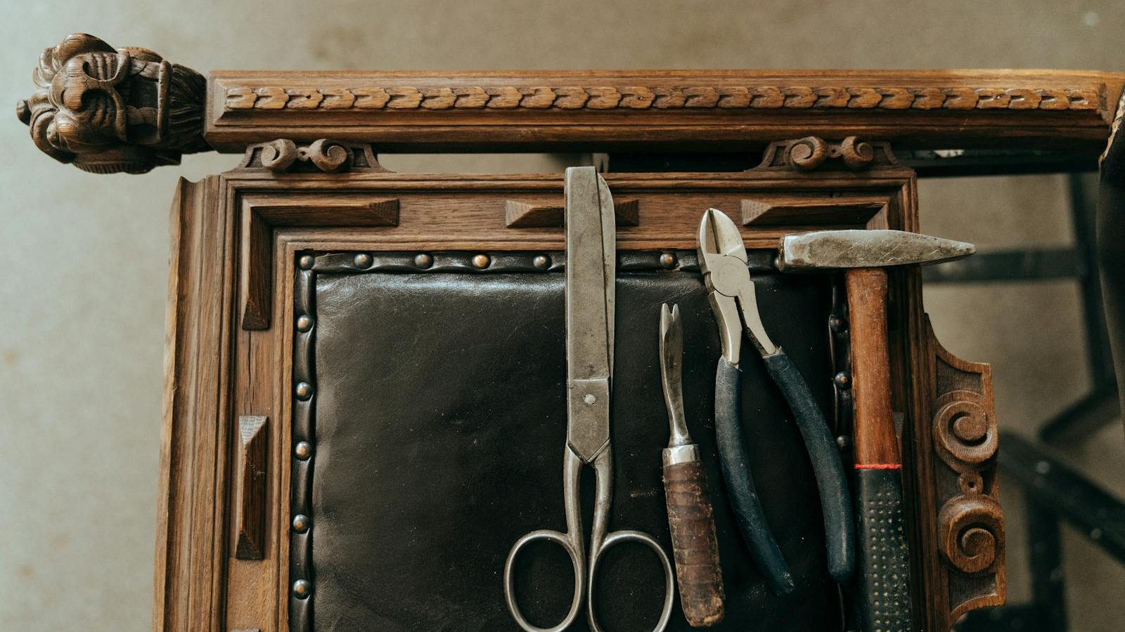 Furniture Repair Basics for Renters